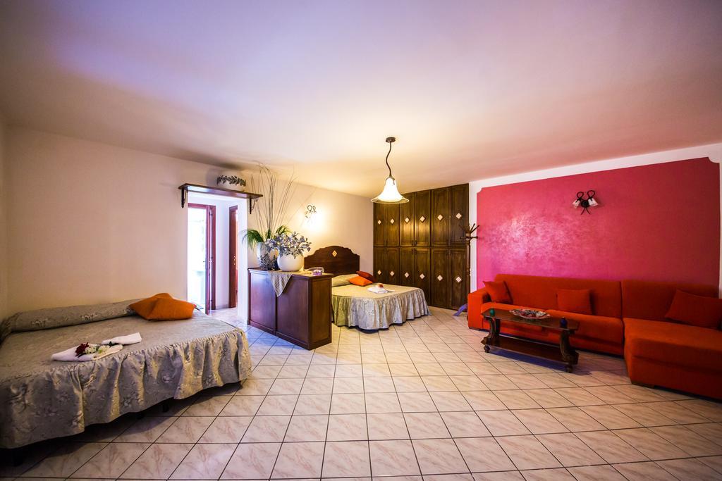 Casa Papiro Bed & Breakfast 3*