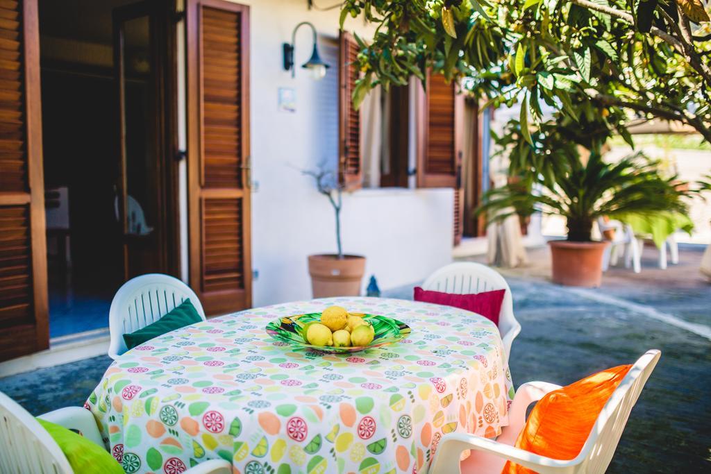 Casa Papiro Bed & Breakfast