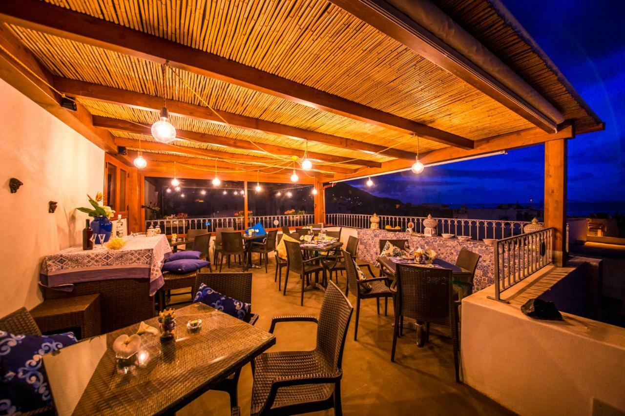 Casa Papiro Bed & Breakfast